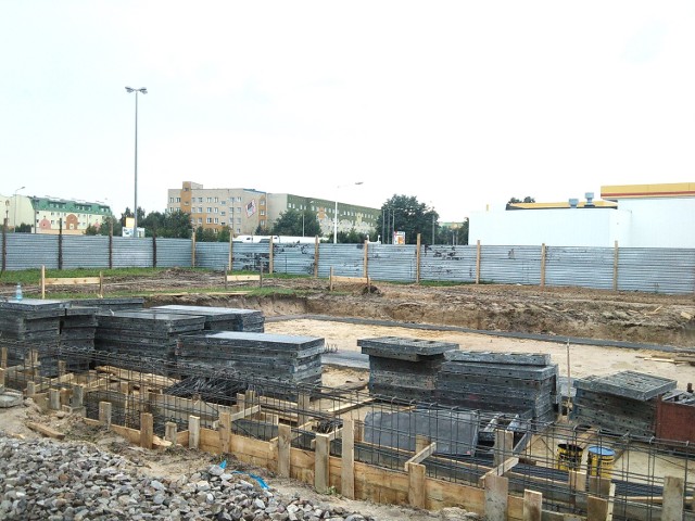 Plac budowy McDonald'sa w Białej Podlaskiej