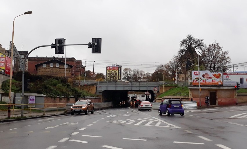 W pierwszej kolejności zamknięty zostanie ruch pod wiaduktem...