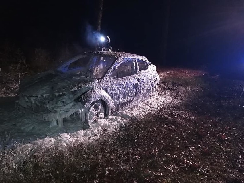 Do kogo należy samochód, który spłonął w pożarze w Dłutowie?