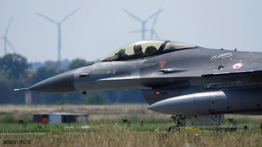 Malbork. Piloci z Turcji i ich F-16 w obiektywie miłośników fotografii lotniczej