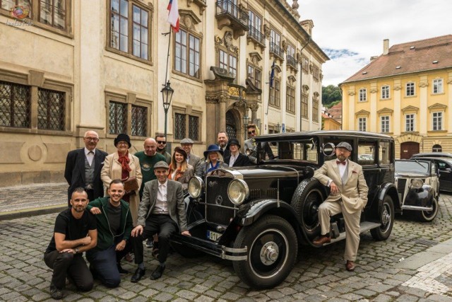 Dla oświęcimskim filmowców amatorów udział w zdjęciach do filmu "Oświęcim-Praga" był wspaniałą przygodą