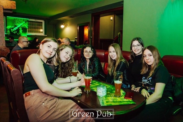 Jak w weekend w Green Pubie w Koszalinie bawili się mieszkańcy? Zapraszamy do obejrzenia zdjęć.

Zobacz także: Koszalin: Koncert zespołu Nocny Kochanek w klubie G38 w Koszalinie
