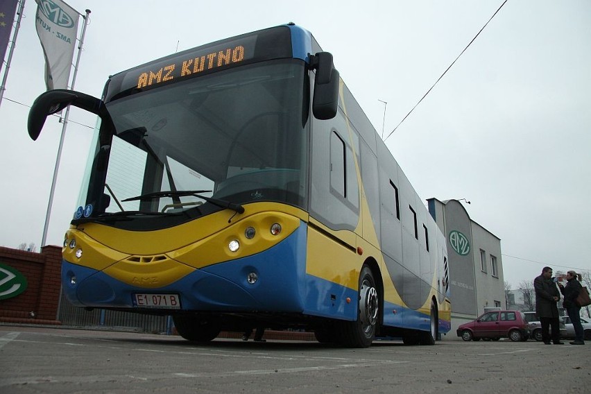 Kolejny autobus z AMZ będzie woził mieszkańców Kutna