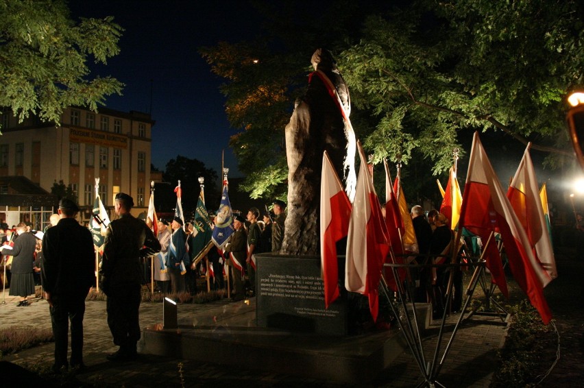 Rok 2010 - wrzesień: Odsłonięcie pomnika Matki Sybiraczki