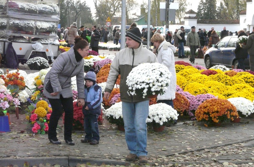 Święto Zmarłych (FOTO)