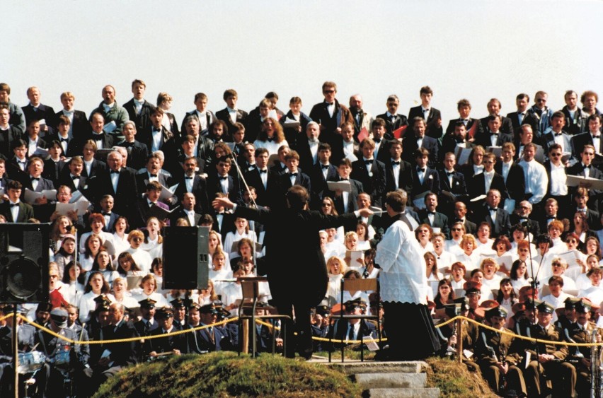 Papież Jan Paweł II odwiedził Legnice. dzisiaj mija 25 lat, zobaczcie zdjęcia