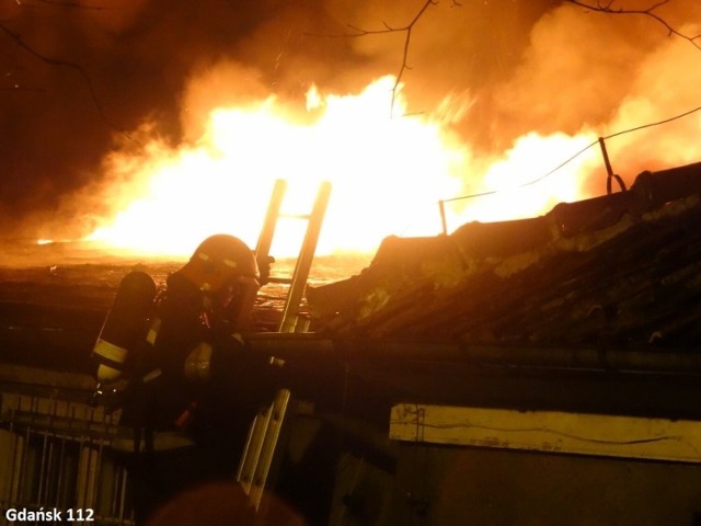 10 stycznia 2014 r. przed godz. 18 straż pożarna w Gdańsku dostała informację o pożarze Dworu IV przy ul. Polanki.