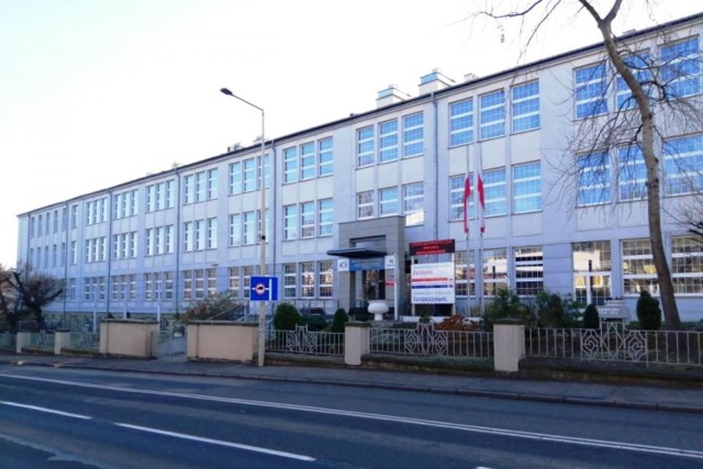Bielskie Centrum Edukacji w Bielsku-Białej jest publiczną placówką oświatową. Znajduje się przy ul. Piastowskiej