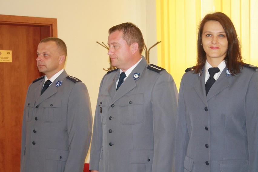 Pleszewscy policjanci z awansami na wyższe stanowiska służbowe