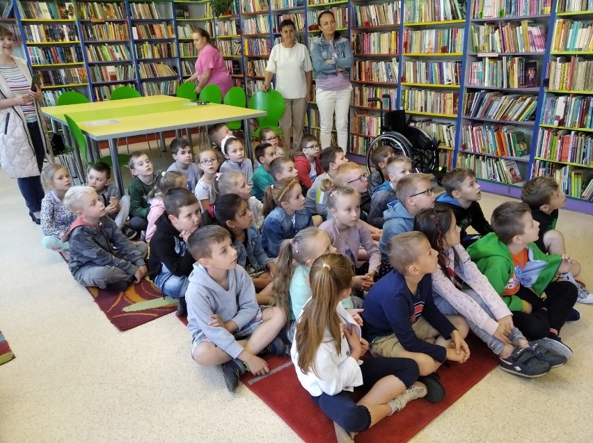 W Bibliotece Publicznej w Sycowie odbyło się podsumowanie całorocznej akcji "Cała Polska Czyta Dzieciom"