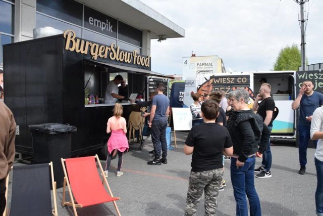 W tym roku na parking przy Galerii Łomża przyjedzie 11 food trucków