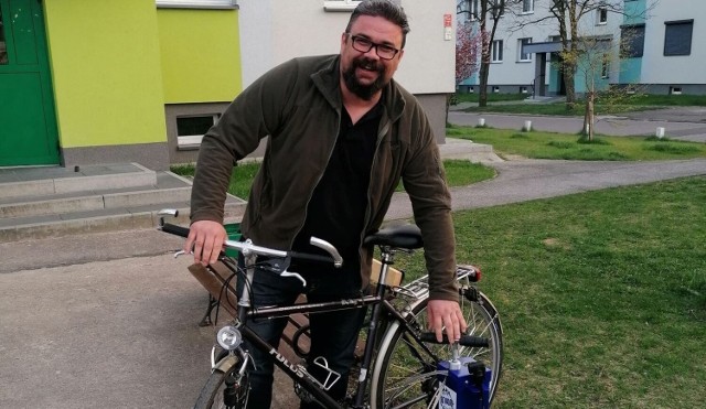 Krzysztof Skrzyniecki sfinansował powstanie w Golubiu-Dobrzyniu stacji obsługi rowerów