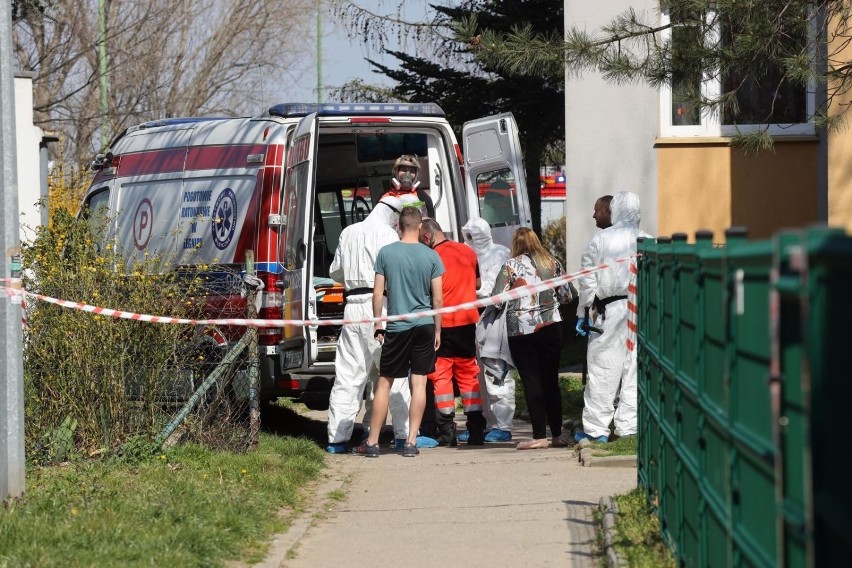 400 przypadków zakażenia koronawirusem w regionie łódzkim. Epidemia w Polsce trwa prawie miesiąc. Dane o liczbie zachorowań 8.04.2020