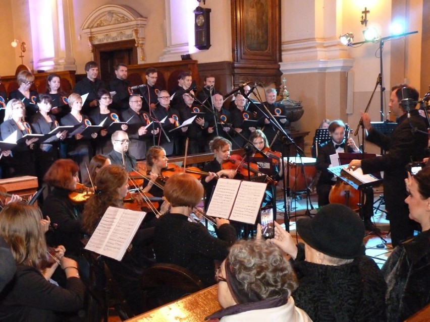Chór Moniuszkowców wystąpił z koncertem z okazji 750-lecia...