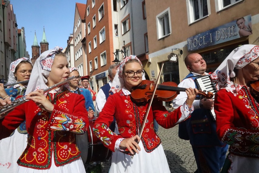 Koncert Galowy Międzynarodowego Festiwalu "Świat pod Kyczerą" w Legnicy