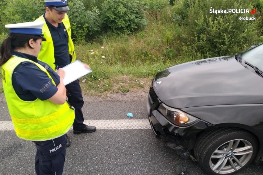 Tragiczny wypadek na DK43 w Gruszewni pod Kłobuckiem. W zderzeniu z bmw zginął 61-letni motocyklista