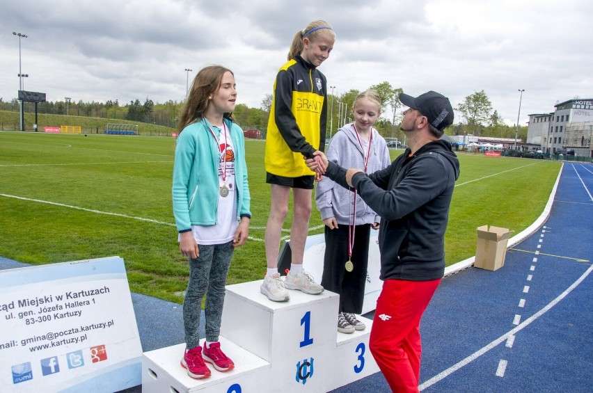 Kartuzy. Eliminacje gminne w czwórboju lekkoatletycznym Igrzysk Dzieci SZS