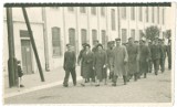 Pierwszomajowe pochody na zdjęciach ze zbiorów Muzeum Regionalnego w Bełchatowie [ZDJĘCIA]