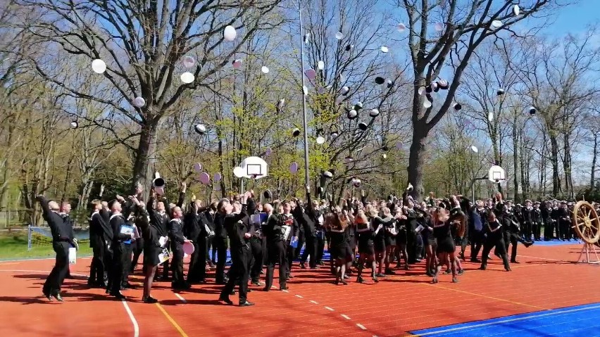 Na zakończenie - długo oczekiwany moment, obowiązkowy wysoki...