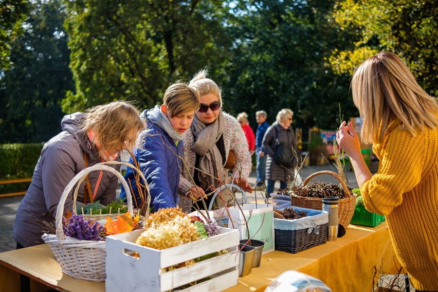 Piknik był okazją do spędzenia niedzielnego popołudnia w...