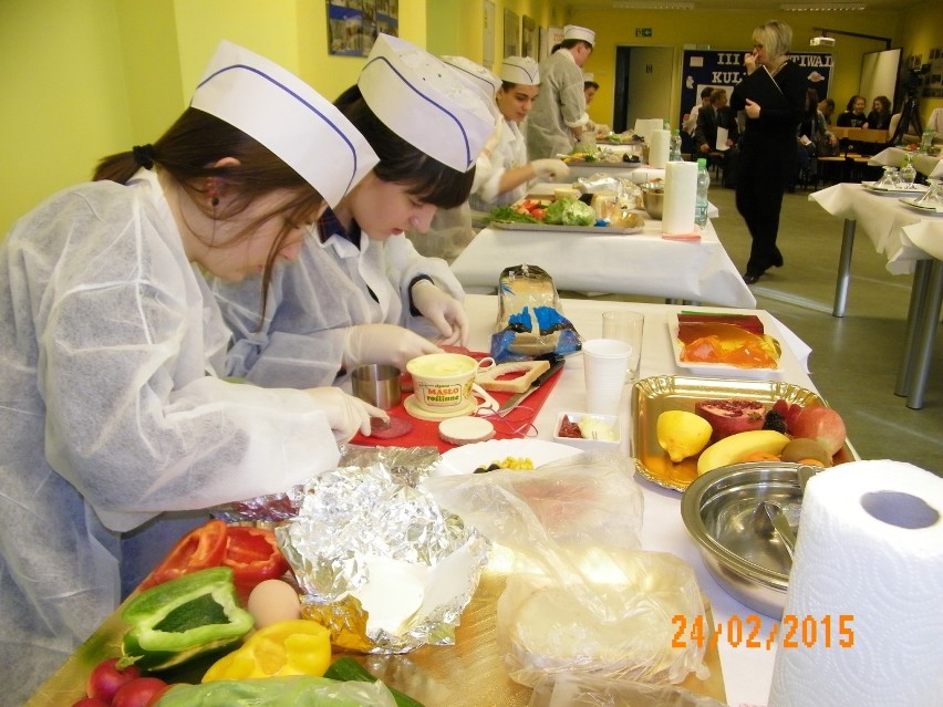 Trzeci Festiwal Kulinarny w Żarkach. Kulinarne umiejętności zaprezentowali gimnazjaliści