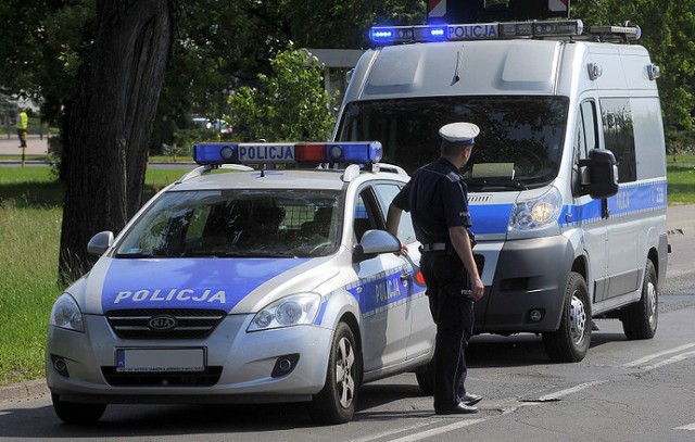 Przed nami długi weekend majowy. Stołeczna drogówka zapowiada kontrole na drogach.