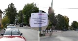 Parafia na Wawrze wprowadza opłaty dla dowożących dzieci do szkoły. Brak porozumienia z dzielnicą, a szkoła nie ma parkingu