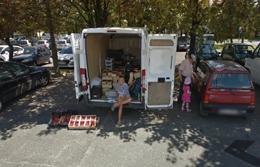 Osiedle Wyszyńskiego w Wieluniu i okolice na Google Street View. Letnie wspomnienie sprzed lat