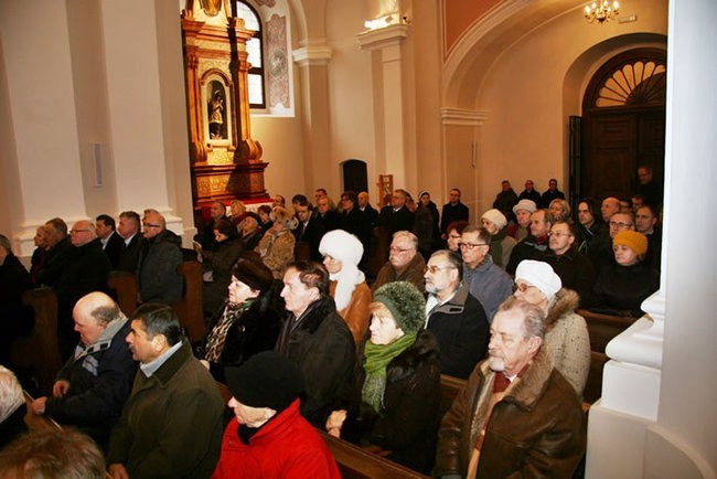 Kościół gimnazjalny w Chojnicach: Oddanie kościoła do użytku [ZDJĘCIA]