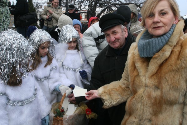 Sądecka wigilia koło Ratusza (ZDJĘCIA)