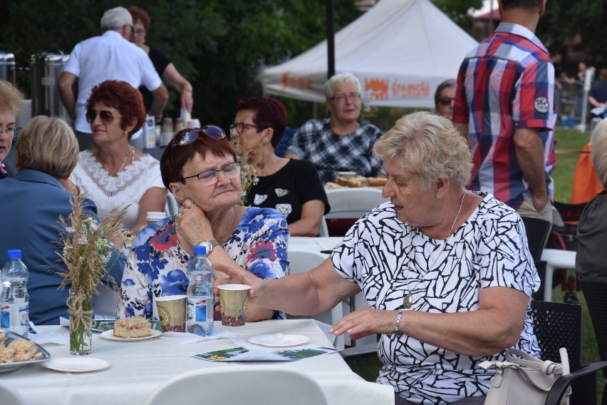 Seniorzy bawili się na biesiadzie Śremskiego Ośrodka Kultury