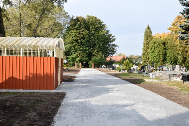 Nowe alejki na cmentarzu w Inowrocławiu. Zobaczcie zdjęcia >>>>>