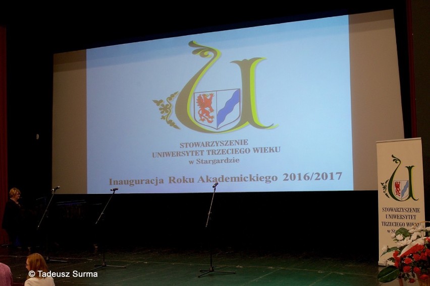 Inauguracja roku akademickiego 2016/2017 na Uniwersytecie Trzeciego Wieku w Stargardzie lzdjęcia]