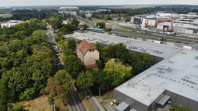 Działkę o powierzchni 772 metrów kwadratowych sprzedano za 737 300 złotych