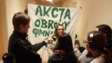 Likwidacja szkół w Katowicach - dwóch miejskich gimnazjów - wstrzymana