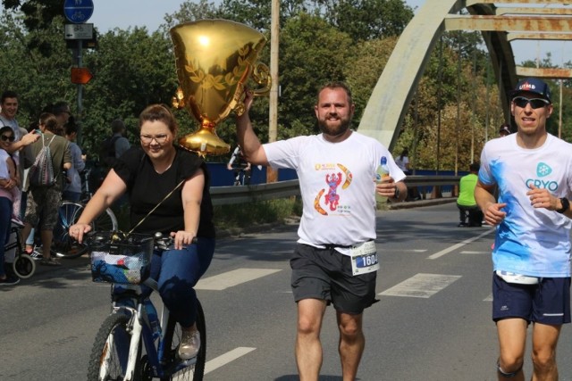 Ponad 3,2 tys. osób wzięło udział w niedzielnym (15 września) maratonie we Wrocławiu.