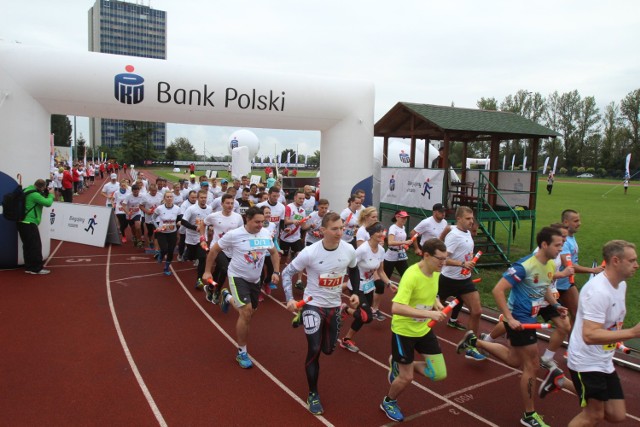 3. PKO Bieg Charytatywny w Katowicach. Zawodnicy pokonali 2 tys. 558 okrążeń stadionu AWF Katowice