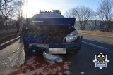 Wałbrzych: Kolizja na Świdnickiej. Trzy samochody uszkodzone, jedna osoba w szpitalu