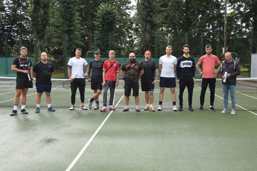 W turnieju udział wzięli również gracze: ze Szczecina,...