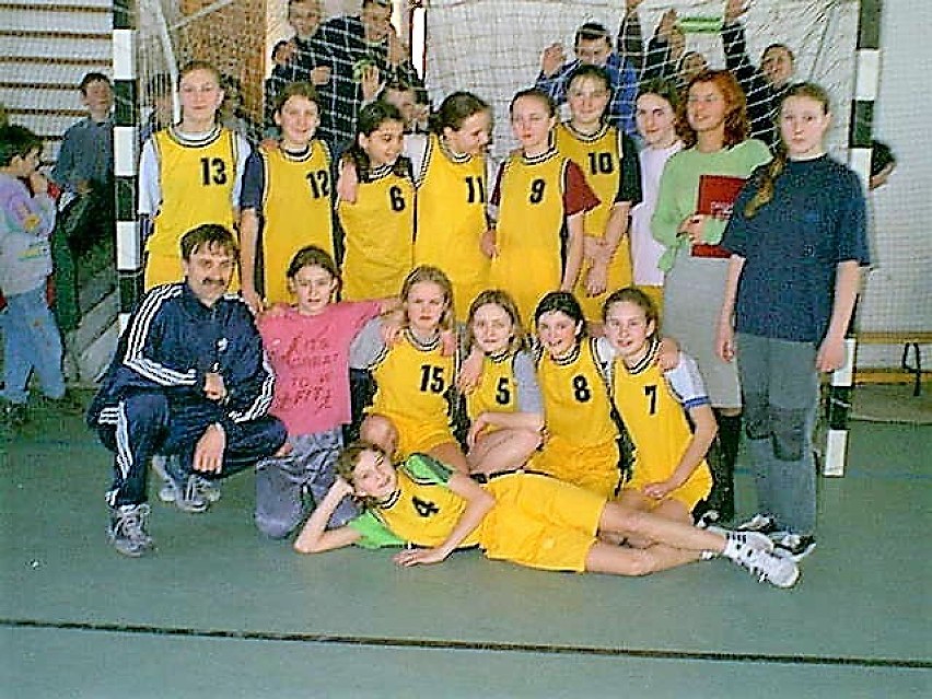 Turniej piłki ręcznej dziewcząt z powiatu zielonogórskiego w...