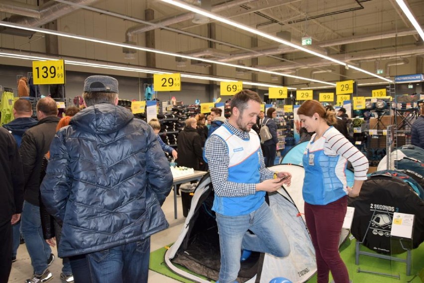 Decathlon w Pile. Dzisiaj odbyło się wielkie otwarcie [ZOBACZ ZDJĘCIA]