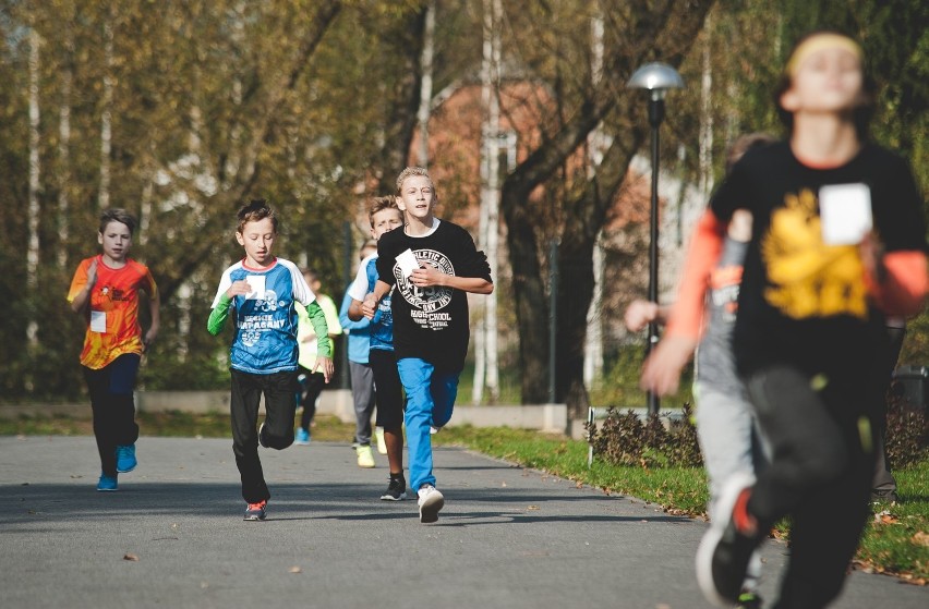 Biegając w Osieku uzbierali prawie 12 tys. zł dla Mateusza [ZDJĘCIA]