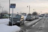 Konflikt o postój taksówek w Kartuzach. Są zbyt daleko od centrum, chcą rozmawiać