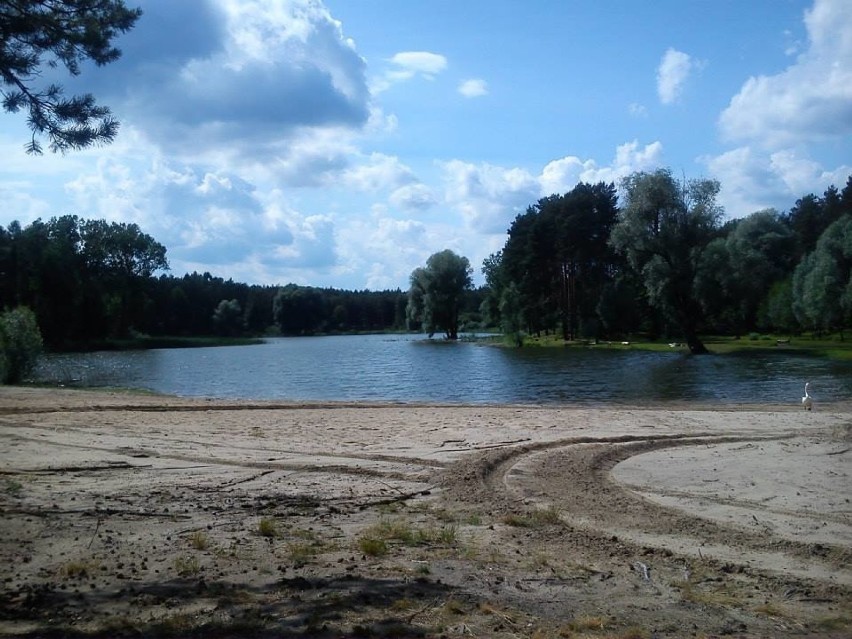 DROSZKÓW

Jezioro w Droszkowie położone jest 15 km od...