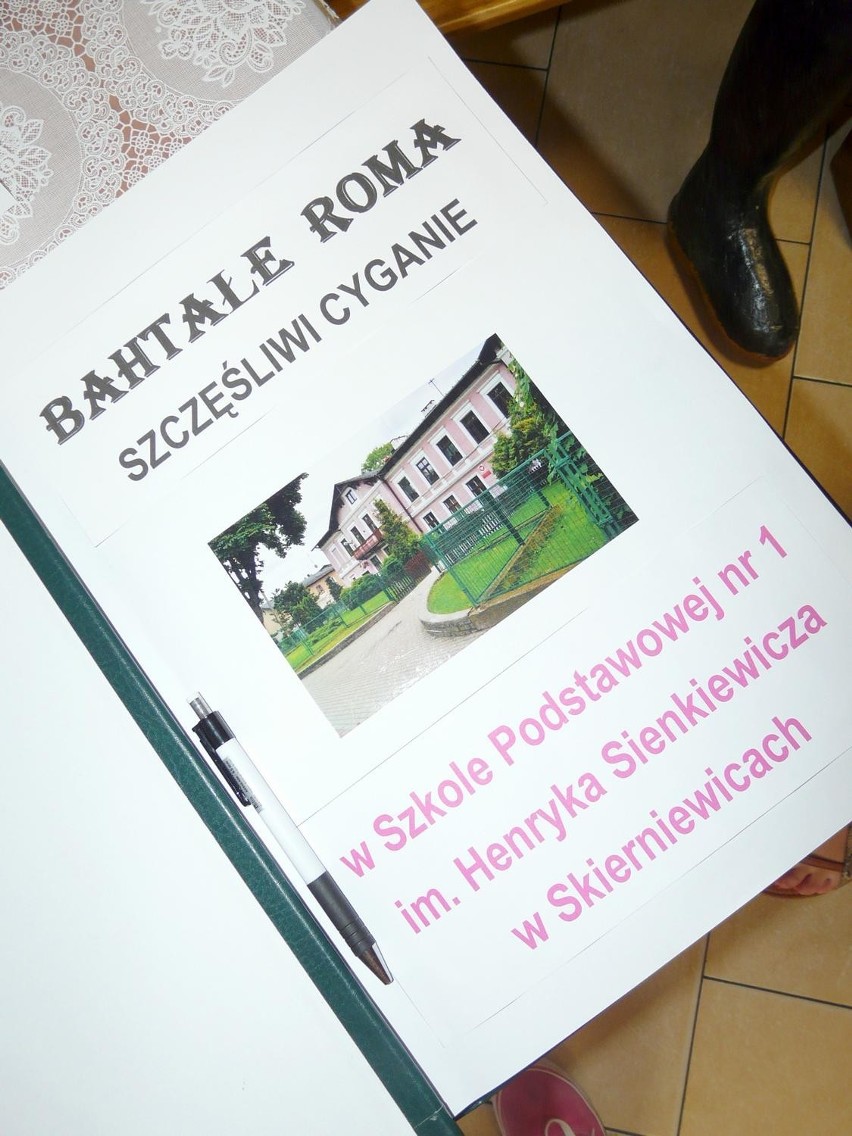 Bahtałe Roma – Szczęśliwi Cyganie w Szkole Podstawowej nr 1 w Skierniewicach