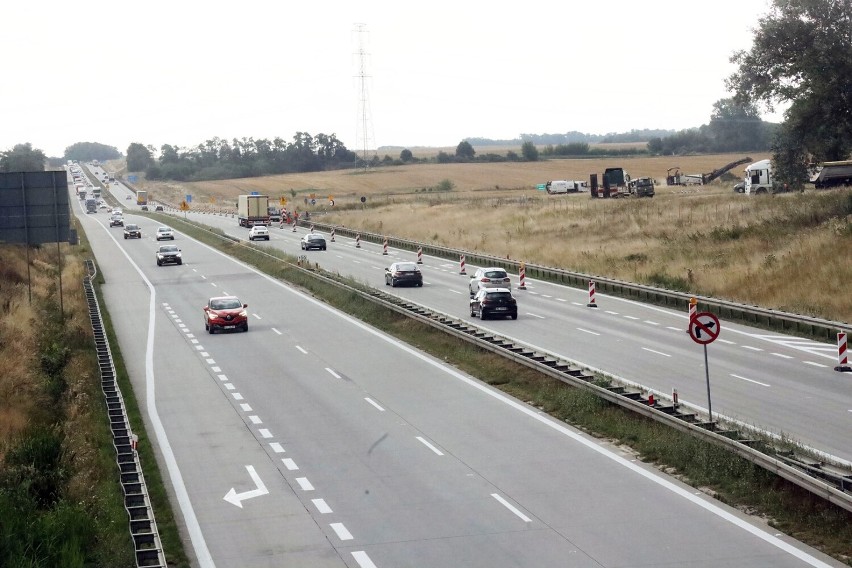 Zamknięty jest zjazd z autostrady A4 w Mikołajowicach, zwanym "Koskowickim"