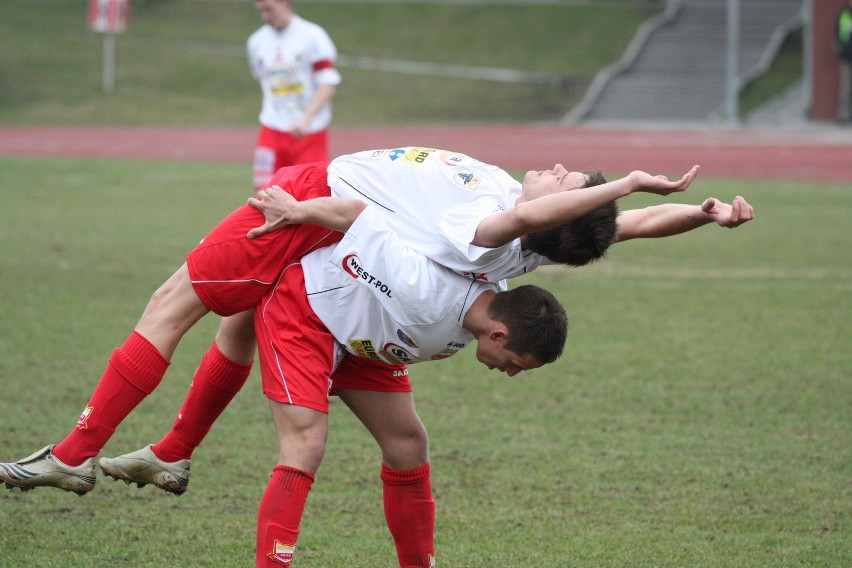 Chojniczanka Chojnice pokonała 4:0 Dąb Dębno (galeria zdjęć)