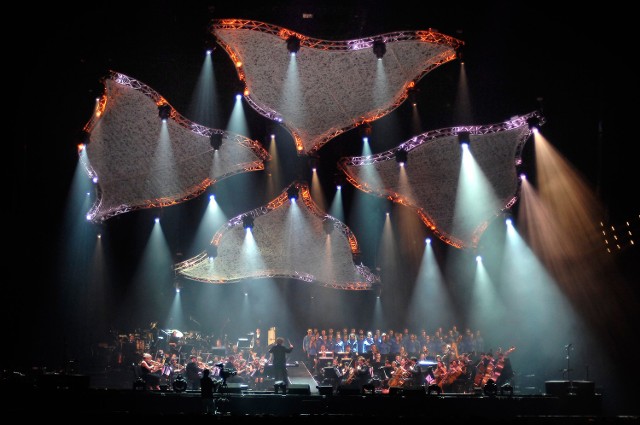 Night of the Proms to koncert, na którym powszechnie znane i popularne utwory śpiewane są przy akompaniamencie orkiestry symfonicznej.