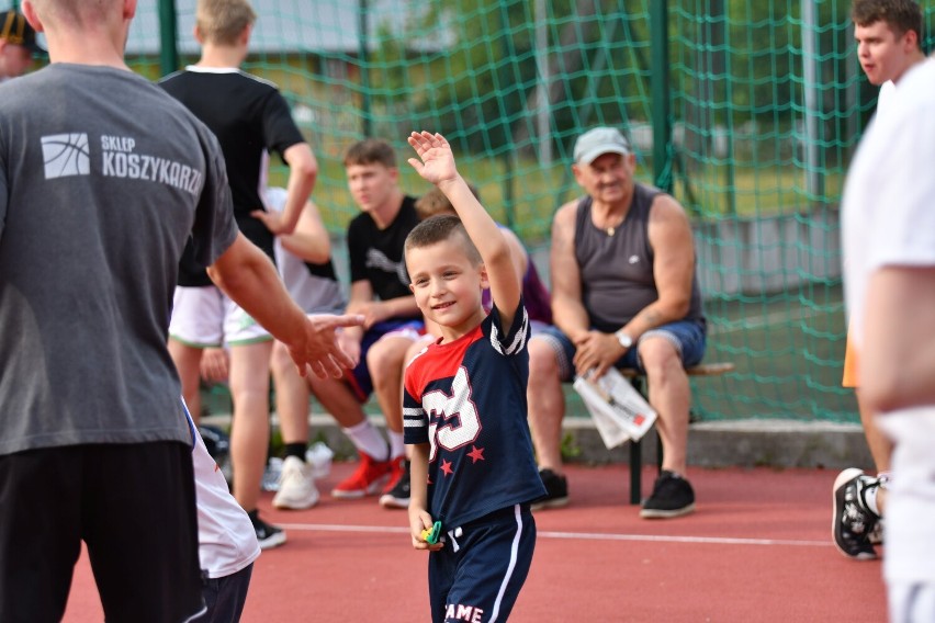 2. kolejka rozgrywek 3x3 Summer League Żary. Tym razem pogoda dopisała