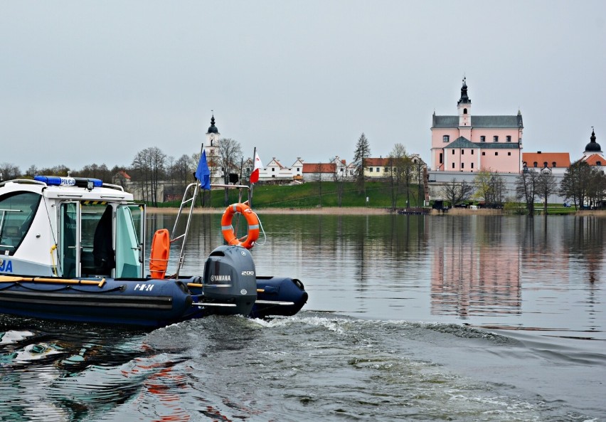 Suwalscy policjanci pilnują bezpieczeństwa na wodzie 